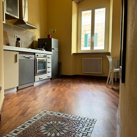 Aicha House Apartment Livorno Luaran gambar